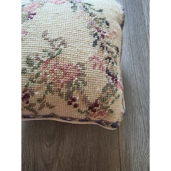 Vintage Floral Needlepoint Decorative Throw Pillow 8"x8" Wool back - Picture 2 of 6